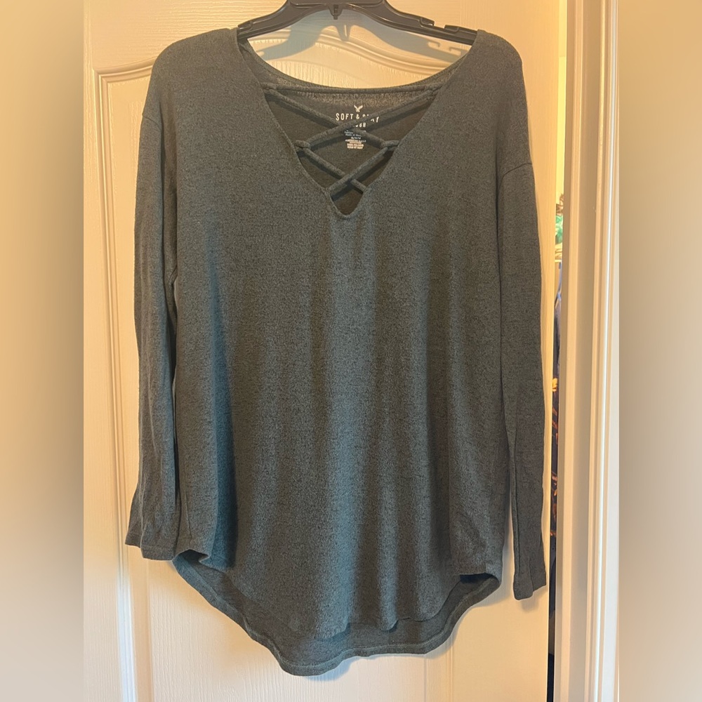 Women’s American Eagle Soft & Sexy Plush Sweater, M